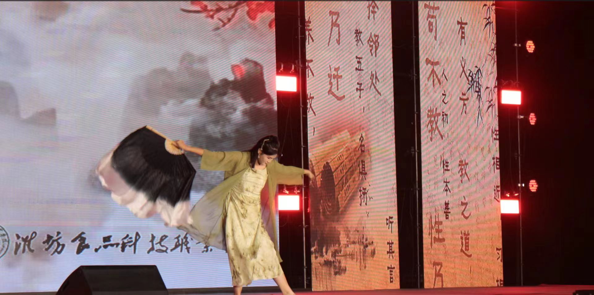 1699161650816011.jpg 江南.jpg